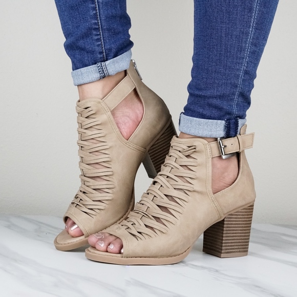 Shoes - Chelsea Caged Bootie